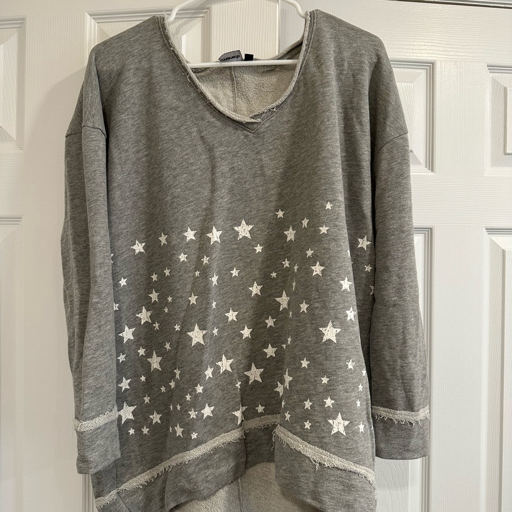 Comfy Star Sweatshirt